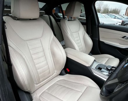 BMW 3 Series 2.0 330I M Sport Auto 4dr 71