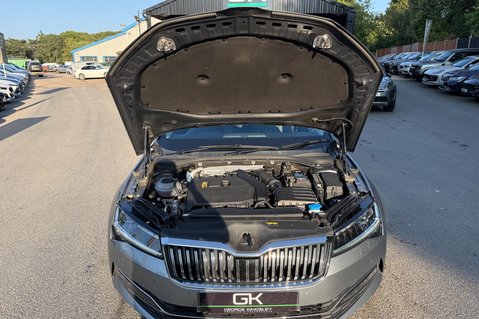 Skoda Superb SE L TSI DSG - FULL SKODA SERVICE HISTORY 64