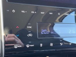 Hyundai TUCSON 1.6 Tucson Ultimate TGDi HEV Auto 5dr 53