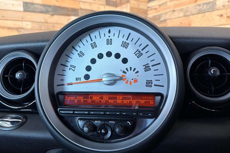 Mini Clubman 1.6 Cooper Estate 5dr Petrol Auto Euro 6 (122 ps) 37
