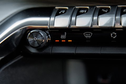 Peugeot 3008 PURETECH S/S GT PREMIUM 38