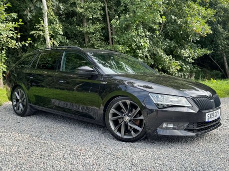 Skoda Superb 2.0 Superb SportLine+ TDI Semi-Auto 5dr