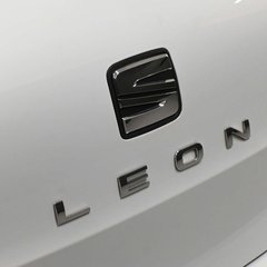 SEAT Leon 1.5 Leon FR Sport TSi Evo Semi-Auto 5dr 1