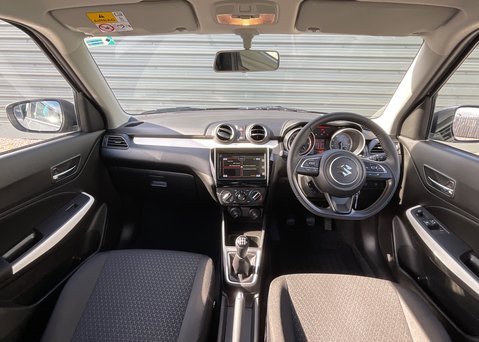 Suzuki Swift SZ-L DUALJET MHEV 14