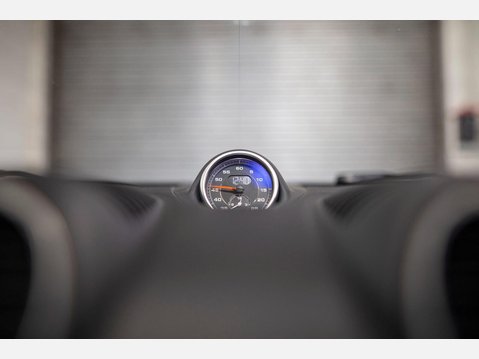 Porsche 718 Cayman 2.5T GTS PDK Euro 6 (s/s) 2dr 33
