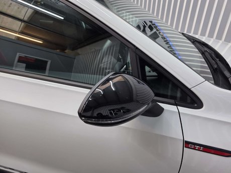 Volkswagen Golf 2.0 TSI GTI Clubsport 45 Hatchback 5dr Petrol DSG Euro 6 (s/s) (300 ps) 30