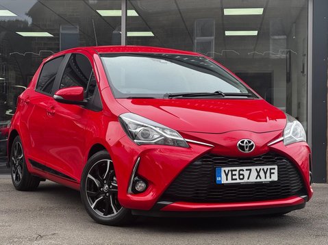 Toyota Yaris VVT-I DESIGN 4