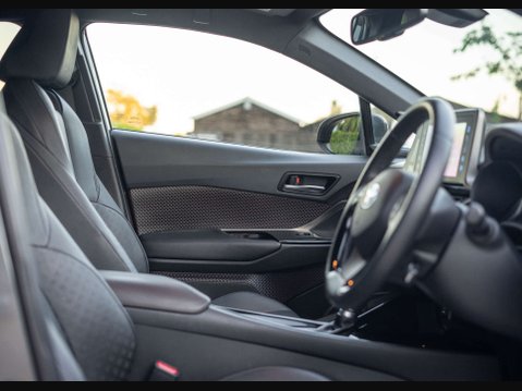 Toyota C-HR 1.8 C-HR Excel HEV CVT 5dr 26