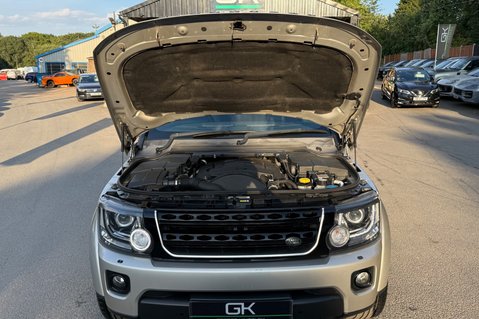 Land Rover Discovery SDV6 SE TECH - ULEZ COMPLIANT -FULL LR SERVICE HISTORY - 9 SERVICES -TOWBAR 62