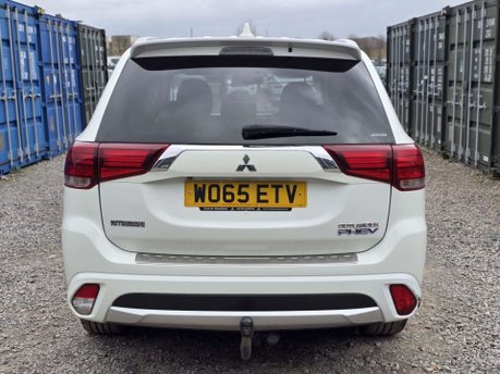 Mitsubishi Outlander 2.0h 12kWh GX5h SUV 5dr Petrol Plug-in Hybrid CVT 4WD Euro 6 (s/s) (200 ps) 12