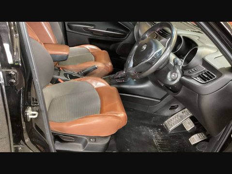 Alfa Romeo Giulietta 2.0 Giulietta Speciale JTDM-2 Semi-Automatic 5dr *NATIONAL DELIVERY* 10