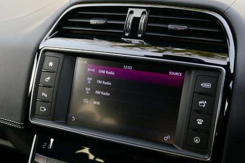 Jaguar XE 2.0 XE R-Sport D Auto 4dr 34