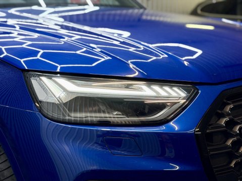 Audi Q5 2.0 TDI 40 Edition 1 S Tronic quattro Euro 6 (s/s) 5dr 35