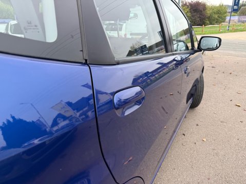 Honda Jazz 1.4 i-VTEC ES i SHIFT Euro 5 5dr 42