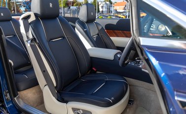 Rolls-Royce Dawn 14