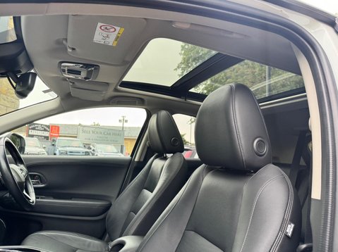 Honda HR-V I-VTEC EX 30