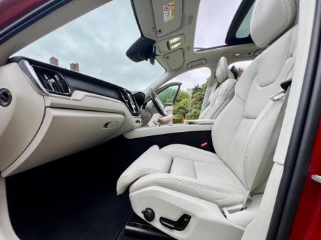 Volvo XC60 RECHARGE T8 INSCRIPTION PRO AWD 19