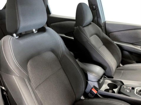 Nissan Qashqai 1.3 DIG-T MHEV Acenta Premium SUV 5dr Petrol Hybrid Manual Euro 6 (s/s) (14 22