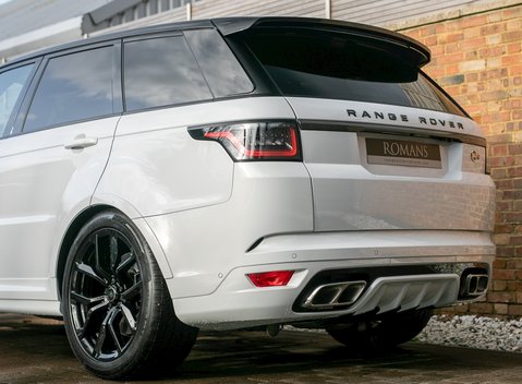 Land Rover Range Rover Sport 5.0 SVR 26