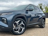 Hyundai TUCSON T-GDI PREMIUM 15