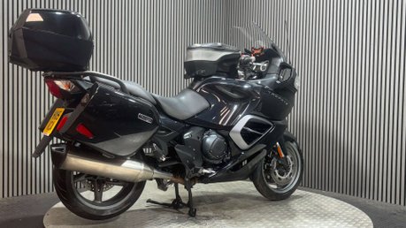 Triumph Trophy 1200 SE 2015 42K FULLY KITTED TOURER MOT COMES SERVICED WARRANTY 3