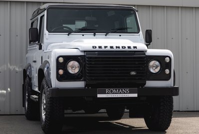 Land Rover Defender 90 Landmark