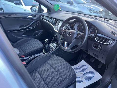 Vauxhall Astra 1.4 Astra SRI 5dr 2