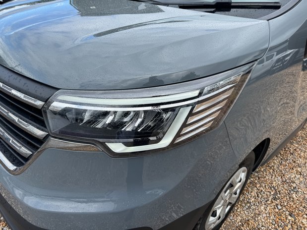 Renault Trafic SWB L1H1 [SOLD MM] Low Roof Business Plus SL28 Air Con Sensors EURO 6 3