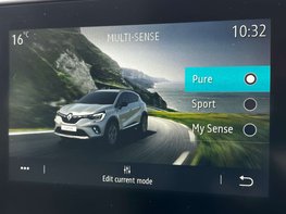 Renault Captur 1.6 Captur Techno E-Tech PHEV Auto 5dr 30