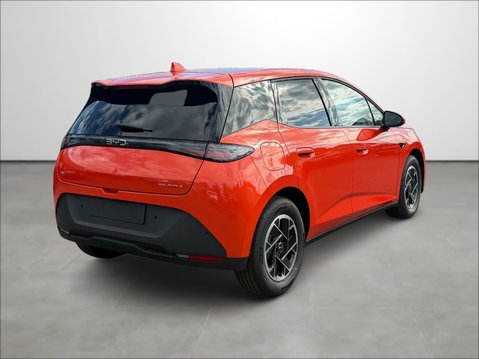 BYD Dolphin G 1.5 DM-i Boost 5dr Auto 9