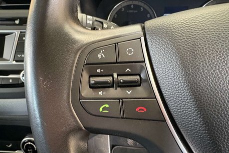 Hyundai i20 1.2 Premium Hatchback 5dr Petrol Manual Euro 6 (84 ps) 26