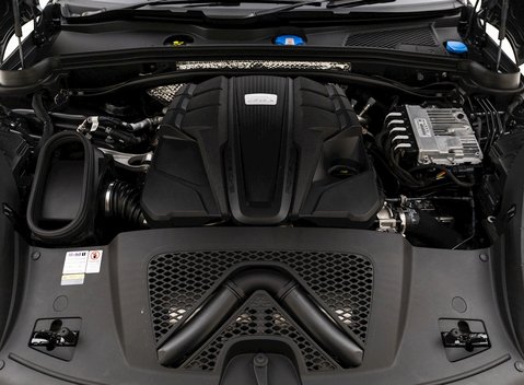 Porsche Macan S 27