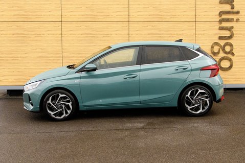 Hyundai i20 T-GDI PREMIUM MHEV 13