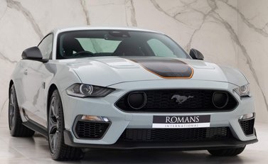 Ford Mustang MACH 1 2