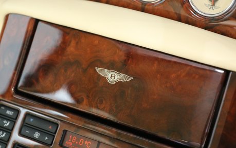 Bentley Arnage Red Label - 1 Owner - Full Bentley Service History 35