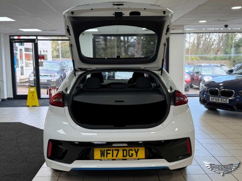 Hyundai IONIQ 1.6 h-GDi Premium DCT Euro 6 (s/s) 5dr 90