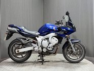 Yamaha FZ 2004 HIGH MILEAGE COMMUTER BIKE / PARTS BIKE 600CC 1