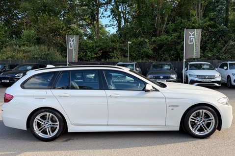 BMW 5 Series 520D M SPORT TOURING 2