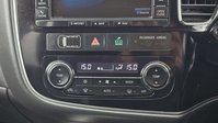 Mitsubishi Outlander 2.0h 12kWh GX4h SUV 5dr Petrol Plug-in Hybrid CVT 4WD Euro 6 (s/s) (200 ps) 27