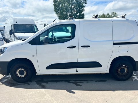 Vauxhall Combo L1H1 2000 EDITION S/S 8