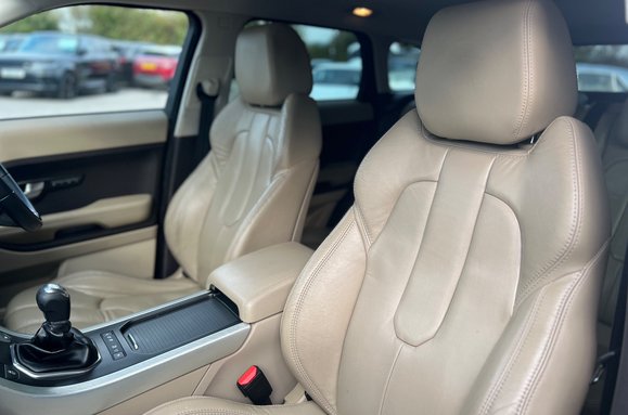 Land Rover Range Rover Evoque 2.2 SD4 PURE TECH 29