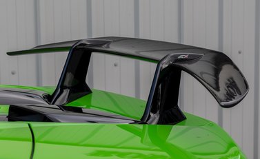 Lamborghini Huracan Spyder LP640-4 Performante 25