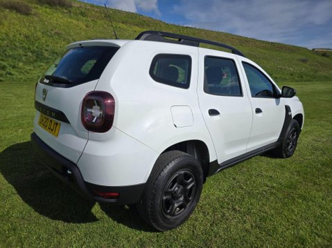 Dacia Duster 1.0 TCe Essential Euro 6 (s/s) 5dr 12
