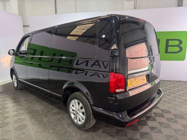 Volkswagen Transporter 2.0 Transporter T30 Highline TDI LWB 2