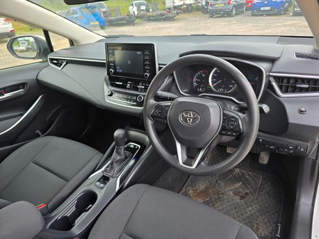 Toyota Corolla 1.8 VVT-h GPF Design Touring Sports 5dr Petrol Hybrid CVT Euro 6 (s/s) (122 14