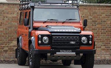 Land Rover 110 Adventure 1