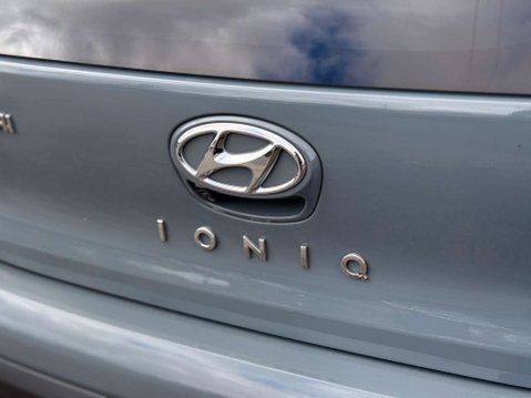 Hyundai IONIQ 38.3kWh Premium SE Auto 5dr 41