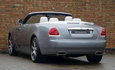 Rolls-Royce Dawn 4