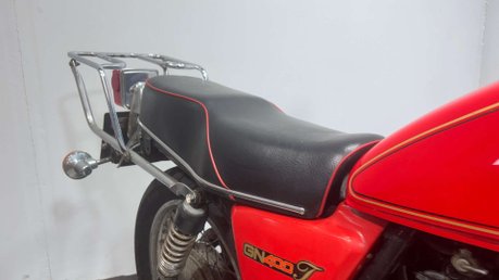 Suzuki GN 1983 1 OWNER PROJECT BIKE SPARES OR REPAIR CLASSIC 400CC 7