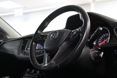 Vauxhall Grandland X SRI NAV 12